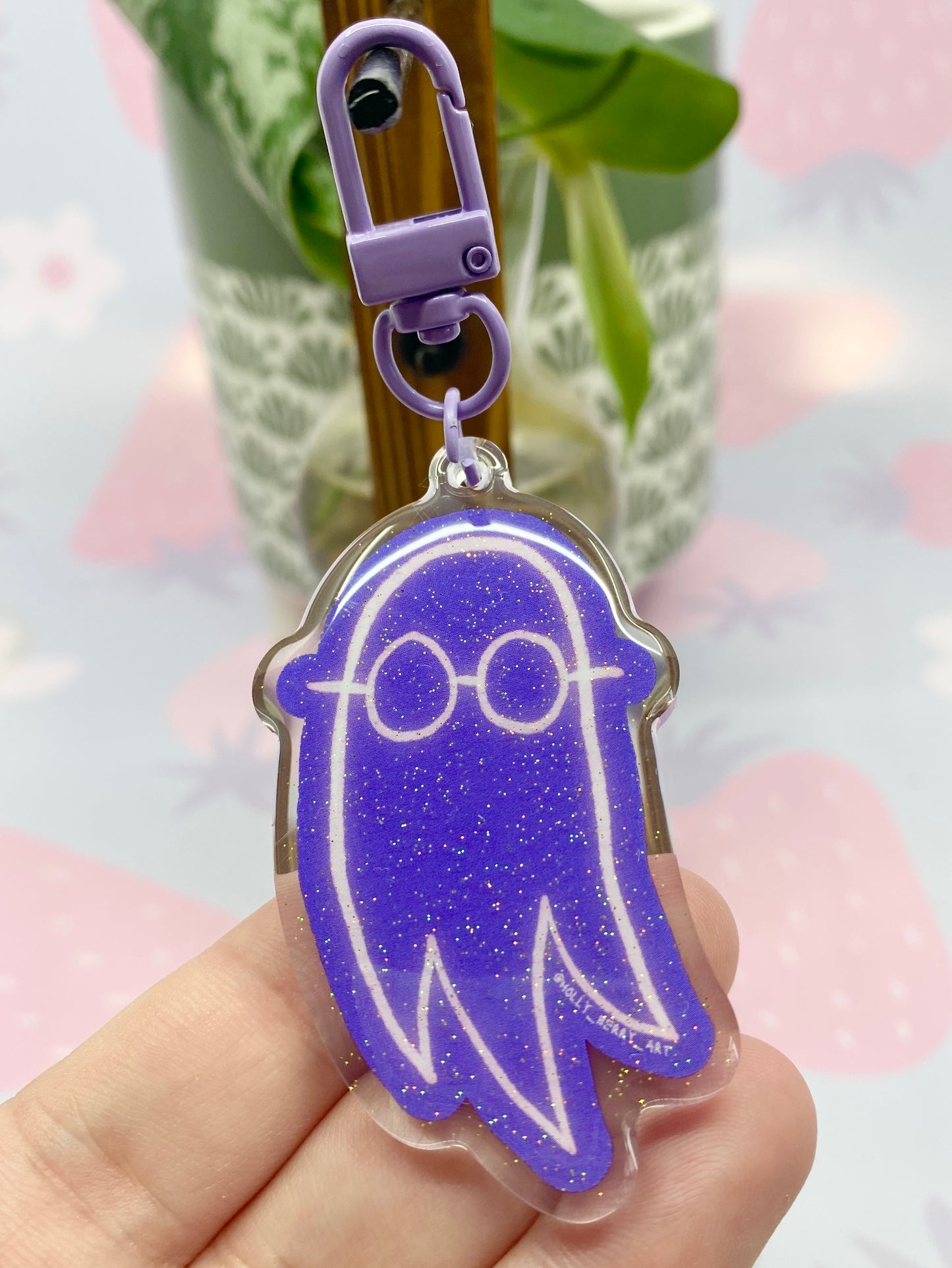 Tv Glow Ghost Glitter Acrylic Keychain